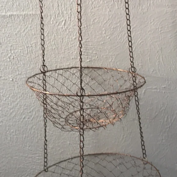 Vintage 3 tier hanging round metal copper color fruit vegetable hanger not hung - Picture 4 of 12